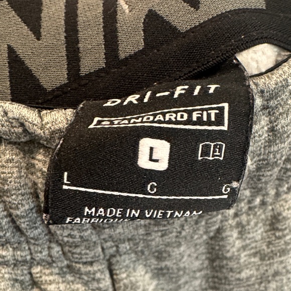 Nike Men’s Charcoal Joggers - Picture 3 of 3